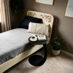 Set: Beistelltisch Mirka in Tiefschwarz und Einzelbett Triora in Helles Elfenbein